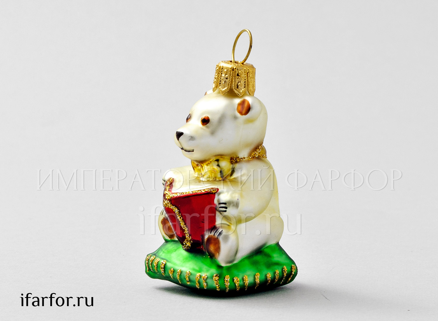 Елочная игрушка «Мишка Тедди. Мишка Тедди с книгой» Стекло. 50 мм.