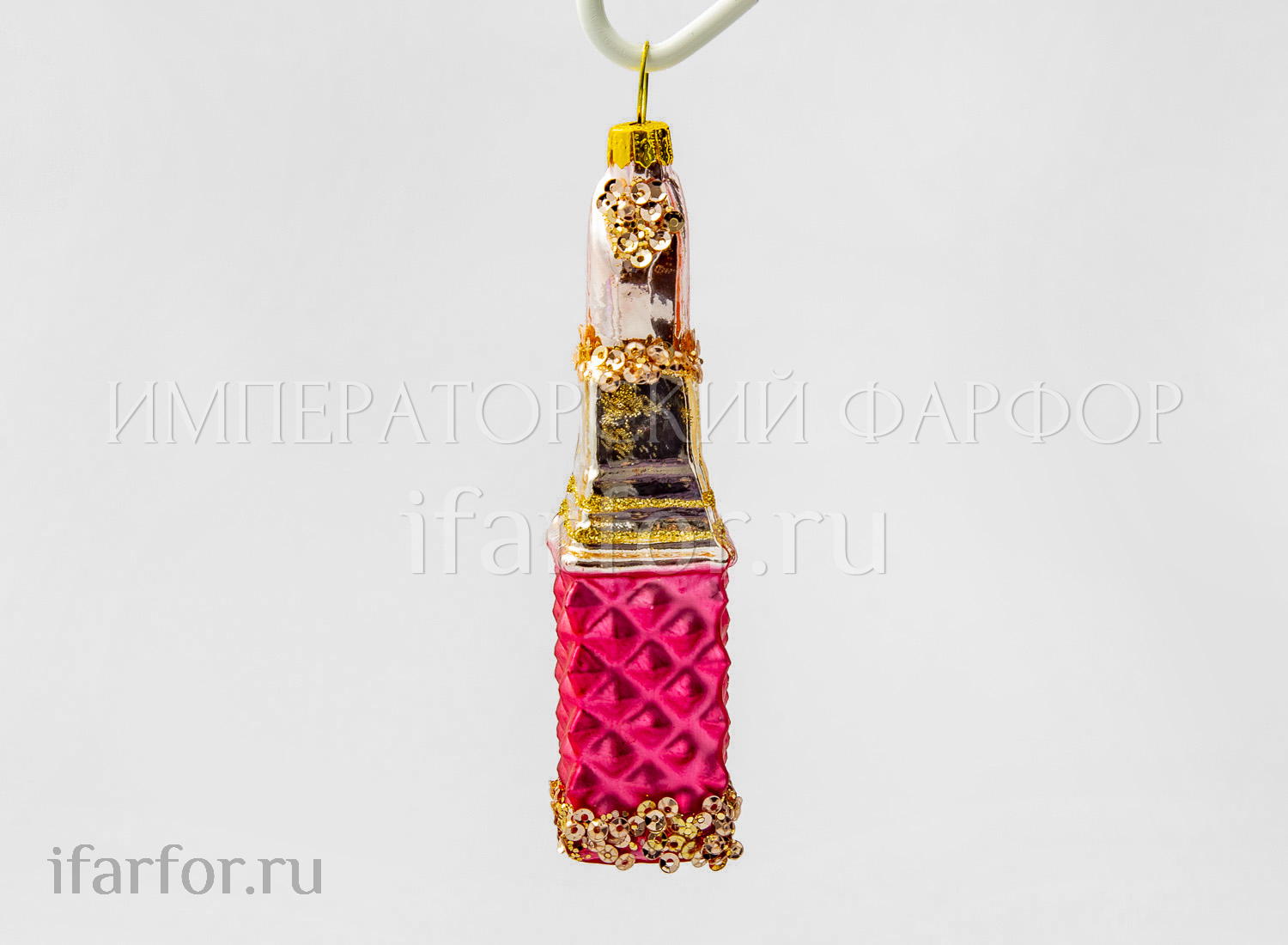 Елочная игрушка «Губная помада» Форма: Губная помада. Стекло. 25 x 115 мм.
