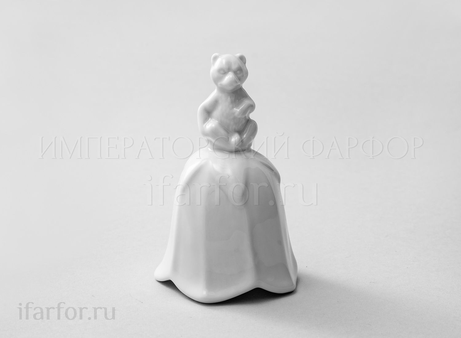 Колокольчик «Колокольчик-медведь» Форма: Колокольчик. Твердый фарфор. 60 мм.