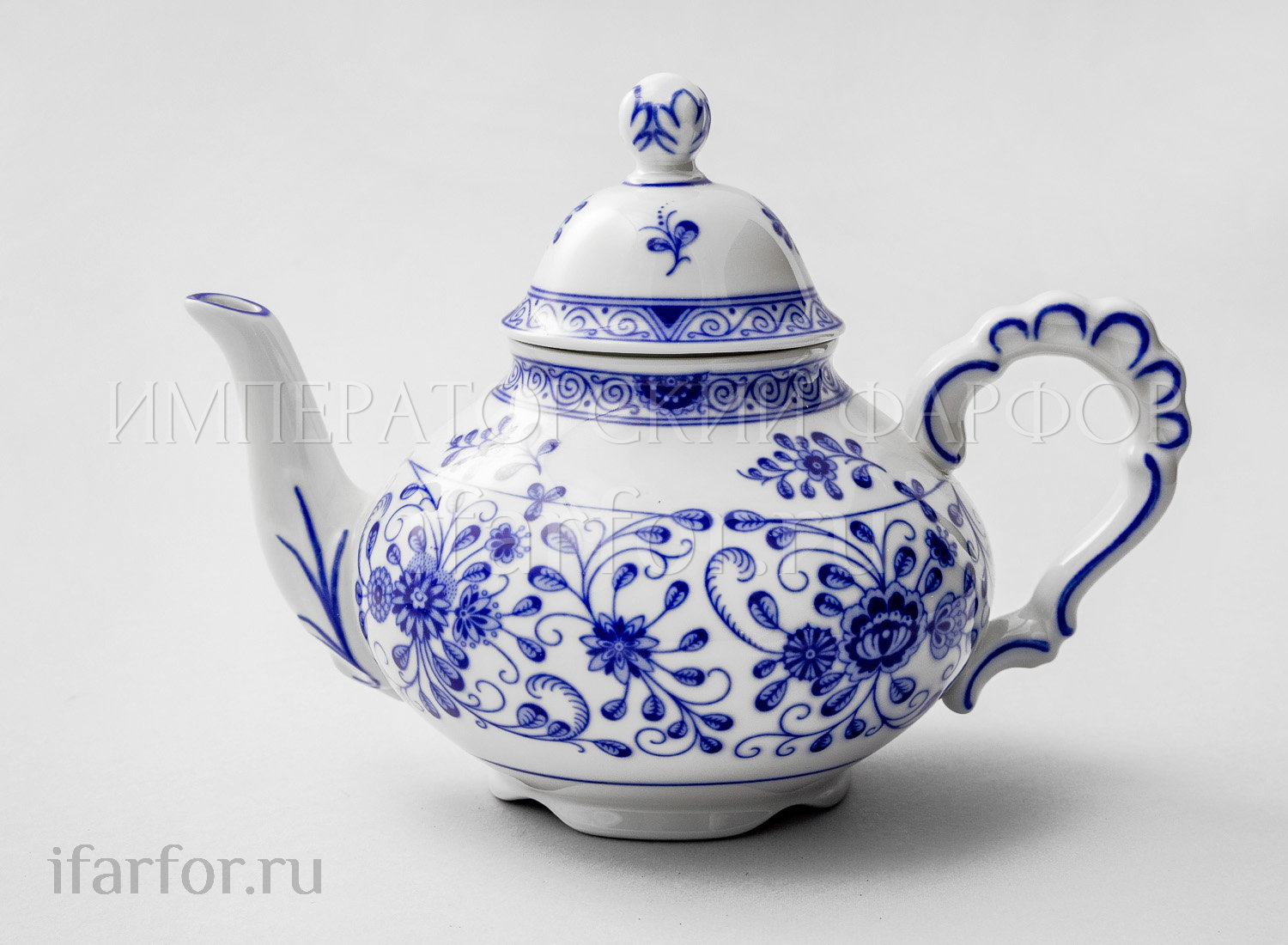 Чайник заварочный «Alte Ranke blau» Форма: Marie-Luise 1150. Твердый фарфор. 750 мл.