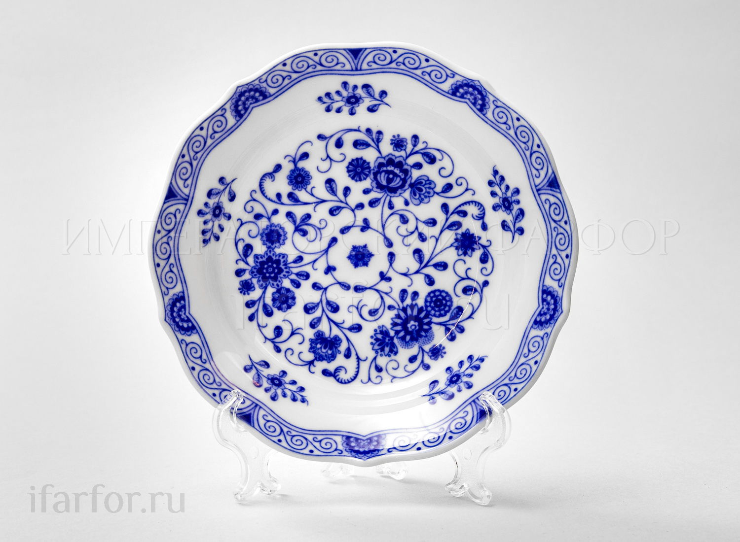 Блюдце кофейное «Alte Ranke blau» Форма: Marie-Luise 1150. Твердый фарфор. 140 мм.