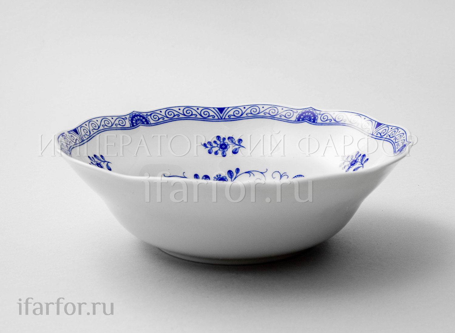 Салатник «Alte Ranke blau» Форма: Marie-Luise 1150. Твердый фарфор