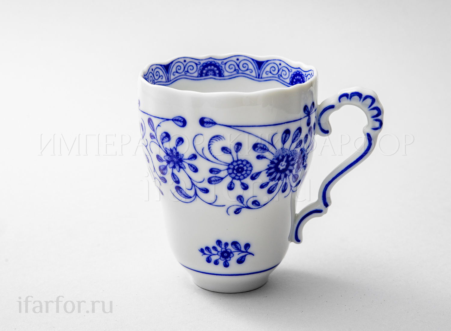 Бокал «Alte Ranke blau» Форма: Marie-Luise 1150. Твердый фарфор. 250 мл.