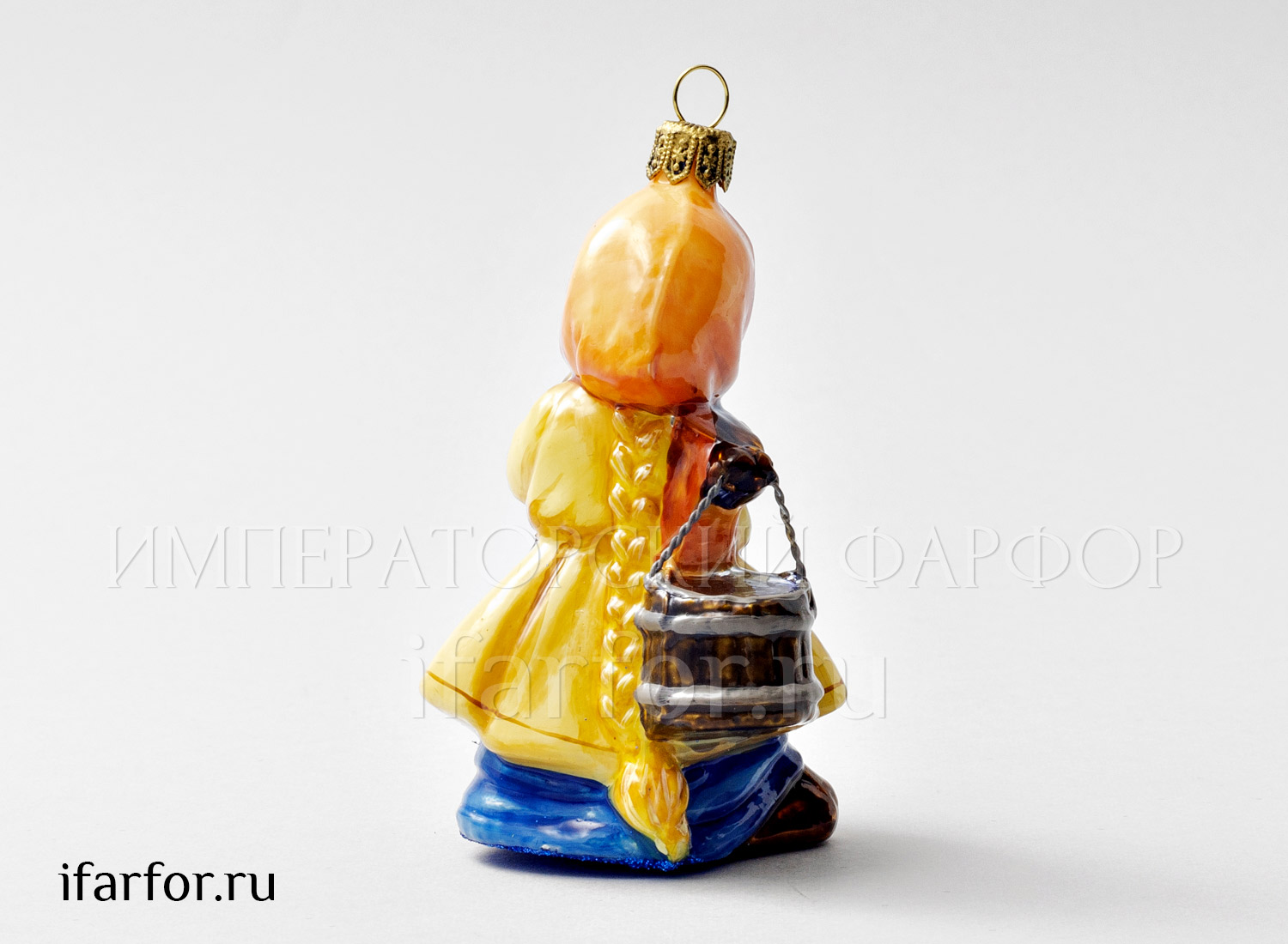 Елочная игрушка «Девочка с ведрами» Стекло. 58 x 103 мм.