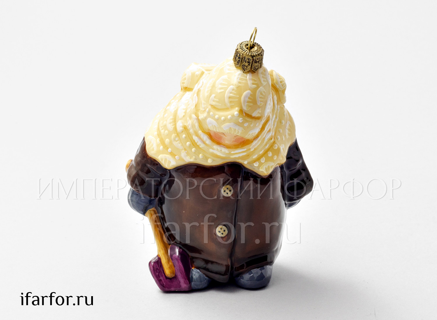 Елочная игрушка «Девочка с лопаткой» Стекло. 75 x 120 мм.