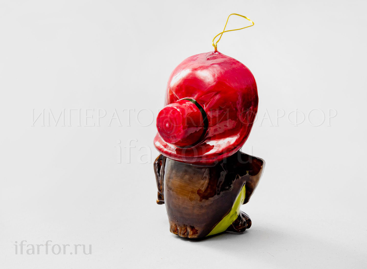 Набор елочных игрушек в подарочной коробке «Винни пух. Подходящая компания» Стекло. 345 x 341 x 117 мм.