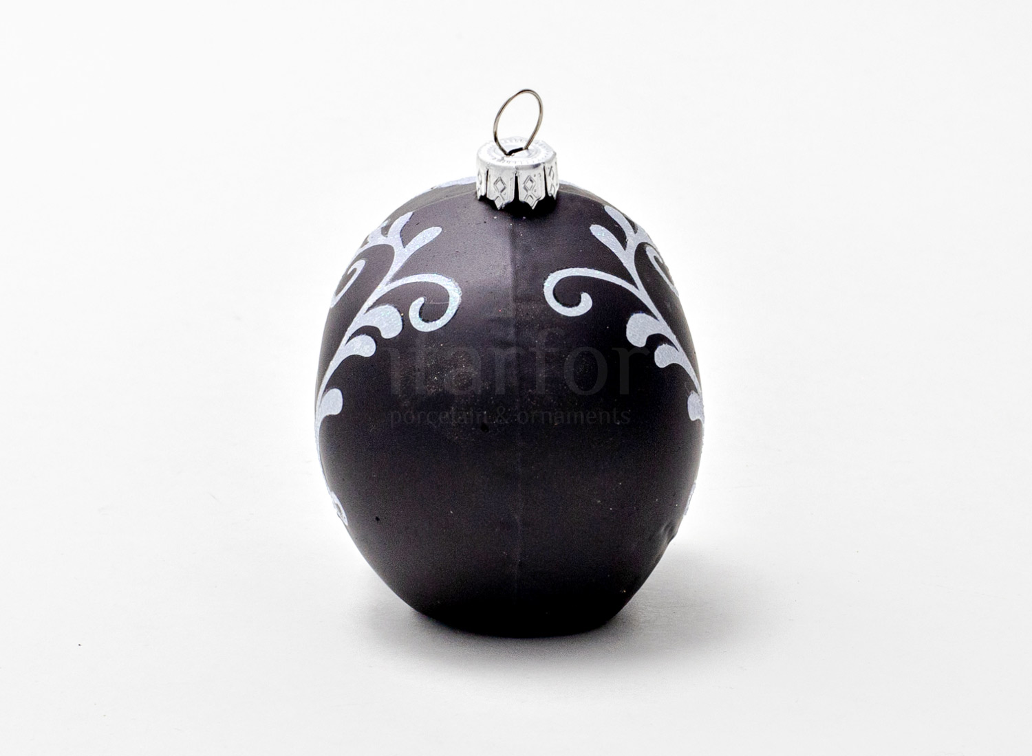 Елочная игрушка «Череп 1» Стекло. 85 x 65 x 90 мм.