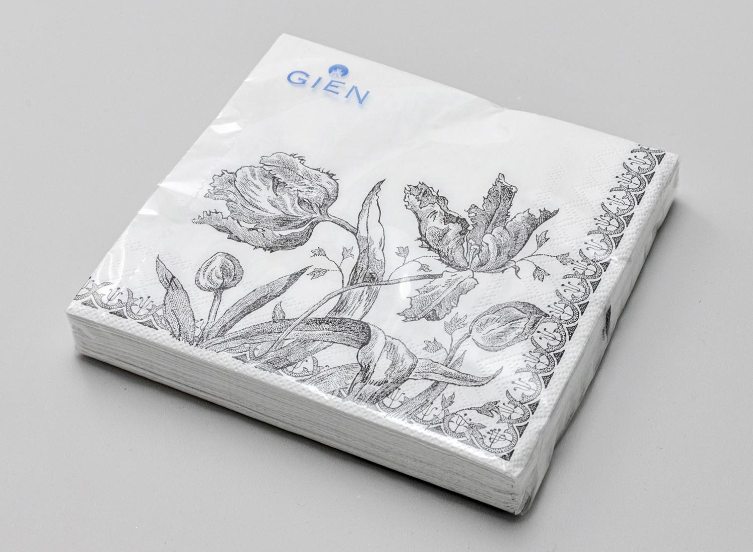 Набор салфеток «TULIPES NOIRES» 20/20 Форма: GIEN Шампань. Бумага. 330 мм.
