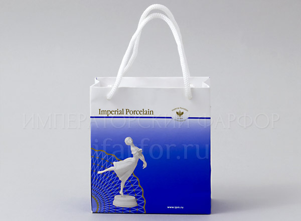 Бумажный пакет М / Р с балериной (24*30*14)