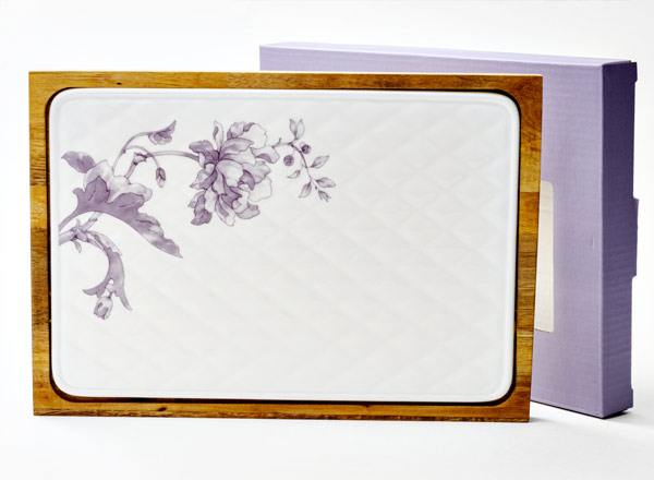 Доска сервировочная в подарочной коробке Monplaisir Violet Монплезир фиолетовый Стандартная