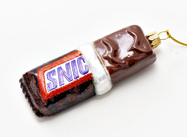 Елочная игрушка Шоколадный батончик Snickers