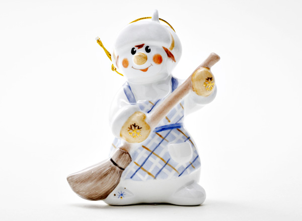 Елочная игрушка Снеговик с метлой