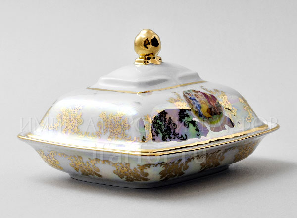 Oiler and cap Frederica Madonna Frederick