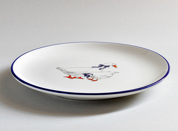 Тарелка десертная Гуси