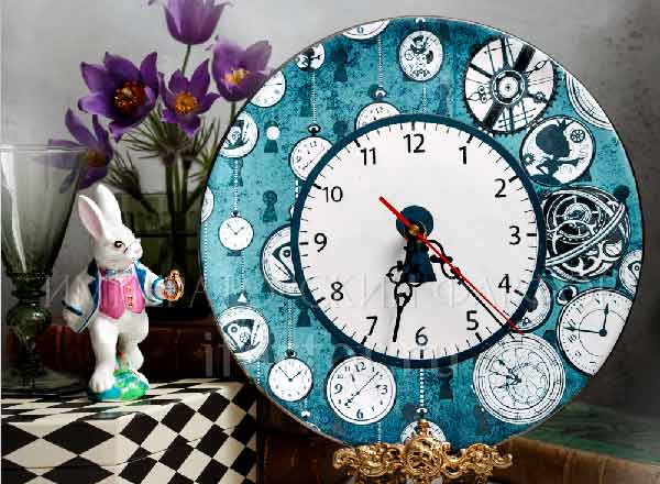 Clock Through the looking glass Round