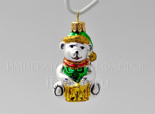 Елочная игрушка Мишка с барабаном в зеленой шапке