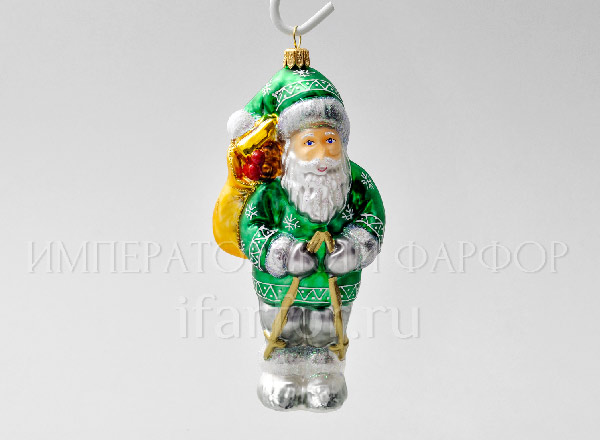 Елочная игрушка Дед Мороз с палками для скандинавской ходьбы