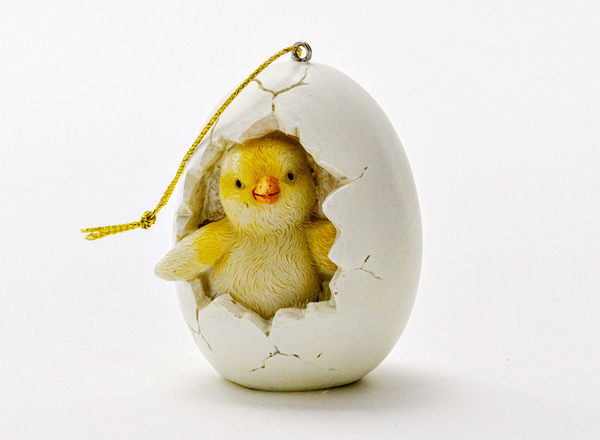 Елочная игрушка Цыпленок в яйце