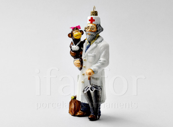 Елочная игрушка в подарочной коробке Добрый доктор Айболит