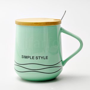 Кружка с крышкой и ложкой SIMPLE STYLE Royal Classics 400 мл.