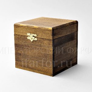 Шкатулка подарочная Шкатулка подарочная. Орех Шкатулка 140 x 140 x 140 мм.