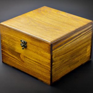 Шкатулка подарочная Шкатулка подарочная. Светлый орех Шкатулка 200 x 200 x 140 мм.