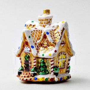 Елочная игрушка в подарочной коробке Пряничный домик с остроконечной крышей 92 x 132 мм.