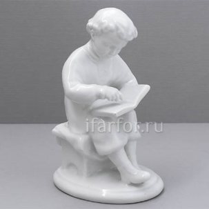 Скульптура Юный Ленин с книгой 75 x 90 x 144 мм.