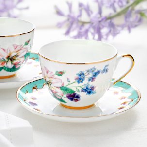 «Казалось, можно было уловить глазом, как они растут и дышат, как из влажной и теплой земли тянется к солнцу трава» Цена