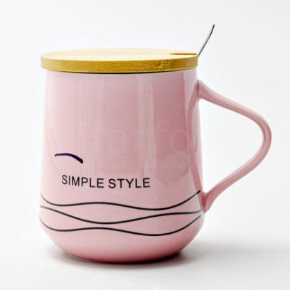 Кружка с крышкой и ложкой «SIMPLE STYLE розовая» Форма: Royal Classics. Керамика. 400 мл.