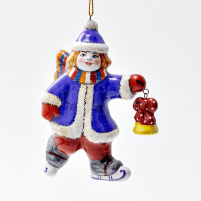 Елочная игрушка «Конькобежец» Форма: Конькобежец. Майолика. 35 x 65 x 102 мм.