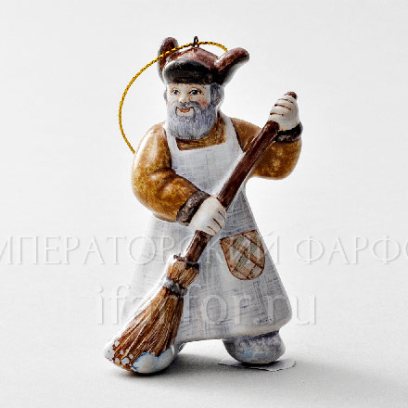 Елочная игрушка «Дворник» Форма: Дворник. Майолика. 55 x 90 мм.