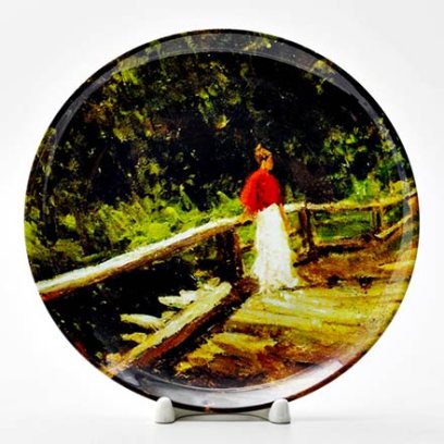 Декоративная тарелка Дама на мостике