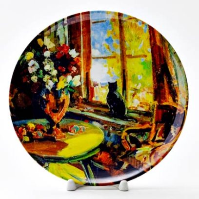 Декоративная тарелка Черный кот на подоконнике