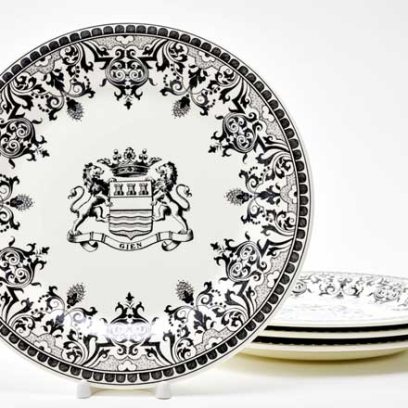 Набор тарелок столовый «BLASON DEPAREILLEES» Форма: GIEN Шампань. Фаянс. 274 мм.