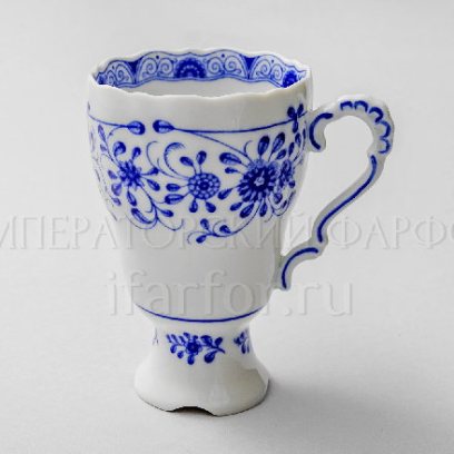 Бокал на ножке «Alte Ranke blau» Форма: Marie-Luise 1150. Твердый фарфор. 250 мл.