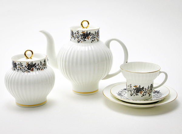 Сервиз чайный Тонкие веточки 2 6/20 Волна