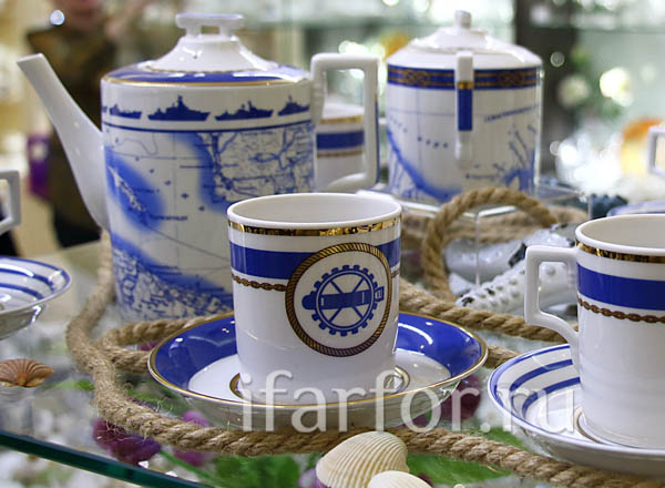 Сервиз чайный Кают-компания 6/13 Гербовая