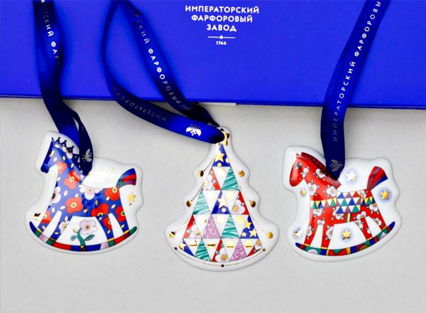 Набор елочных игрушек в подарочной коробке Елки Иголки