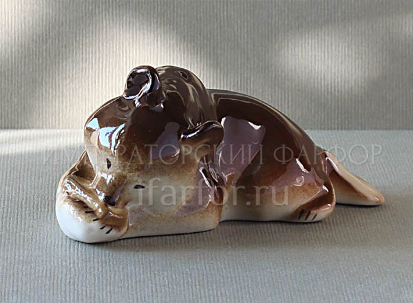 Скульптура Медвежонок с сотами