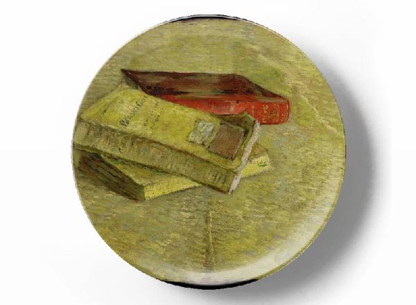 Декоративная тарелка Винсент Ван Гог Три книги