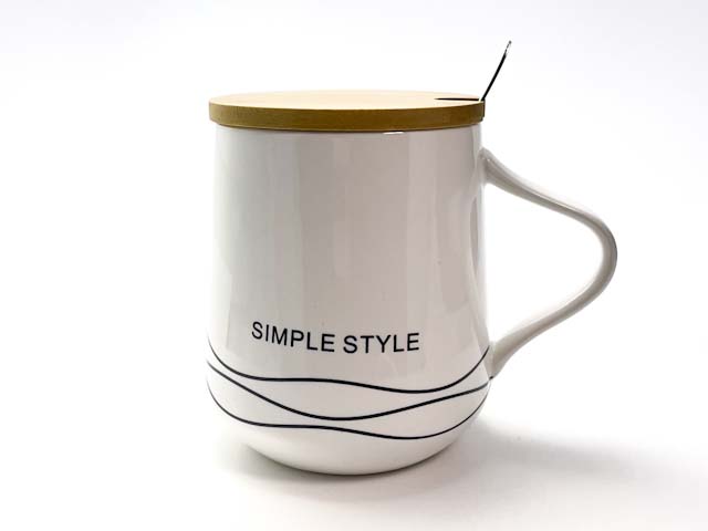 Кружка с крышкой и ложкой «SIMPLE STYLE белая» Форма: Royal Classics. Керамика. 400 мл.